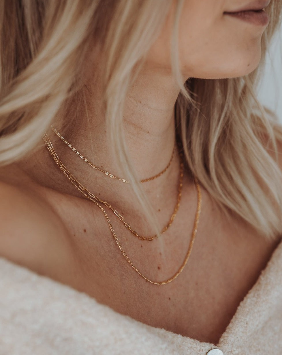 YLVIE CHAIN