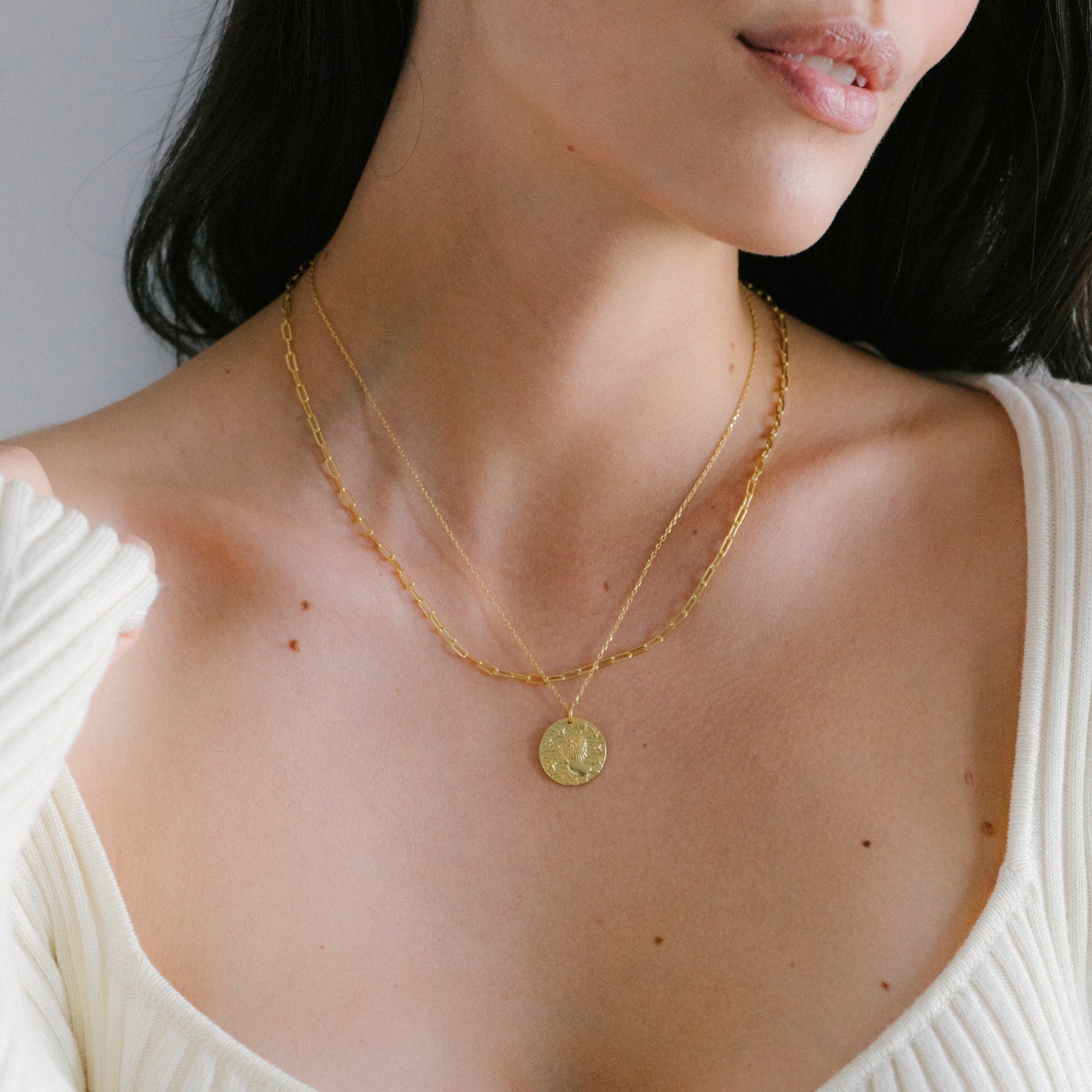 YLVIE CHAIN